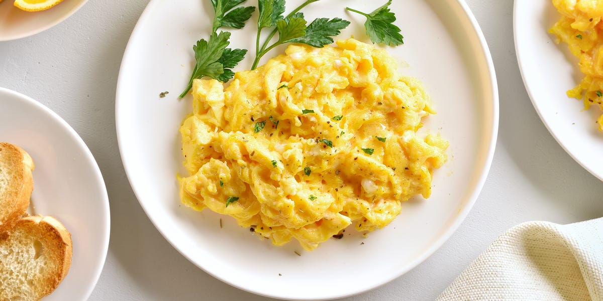 The Secret to Fluffy Scrambled Eggs with Bacon & Cheese